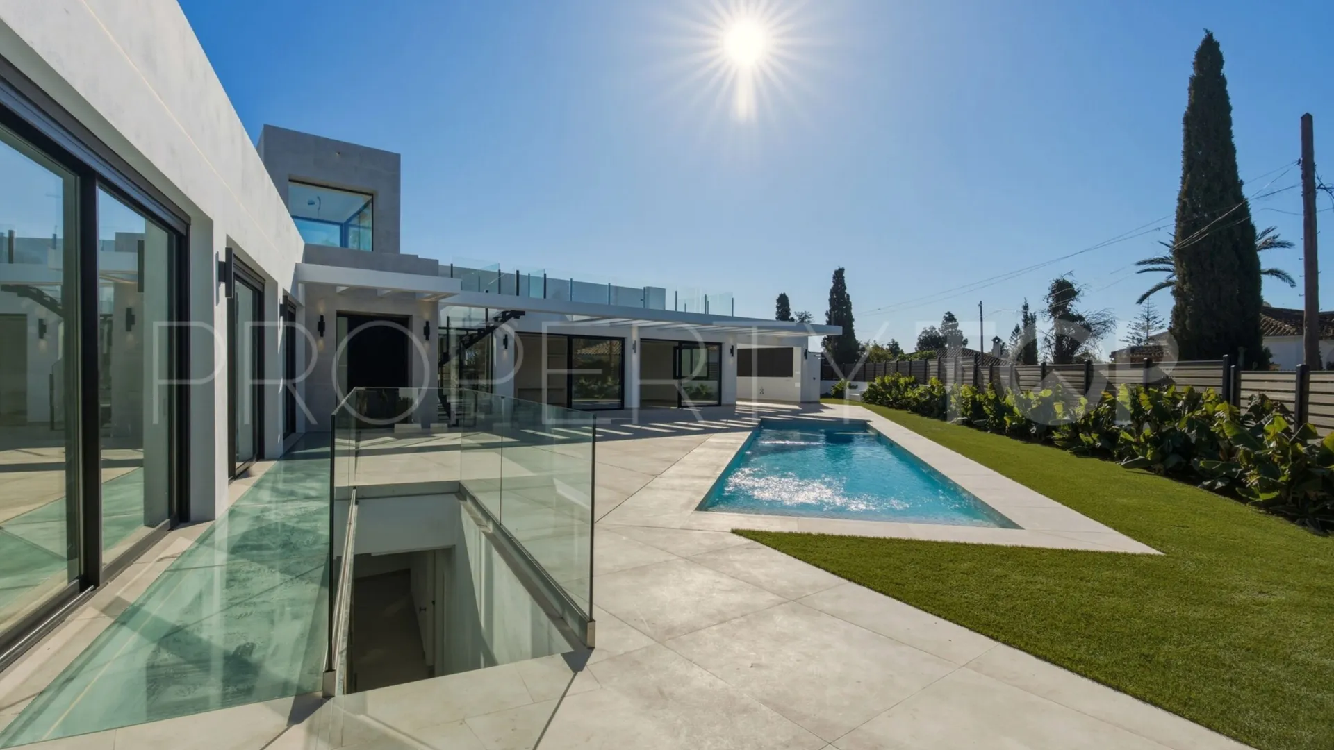 For sale villa in El Chaparral with 5 bedrooms