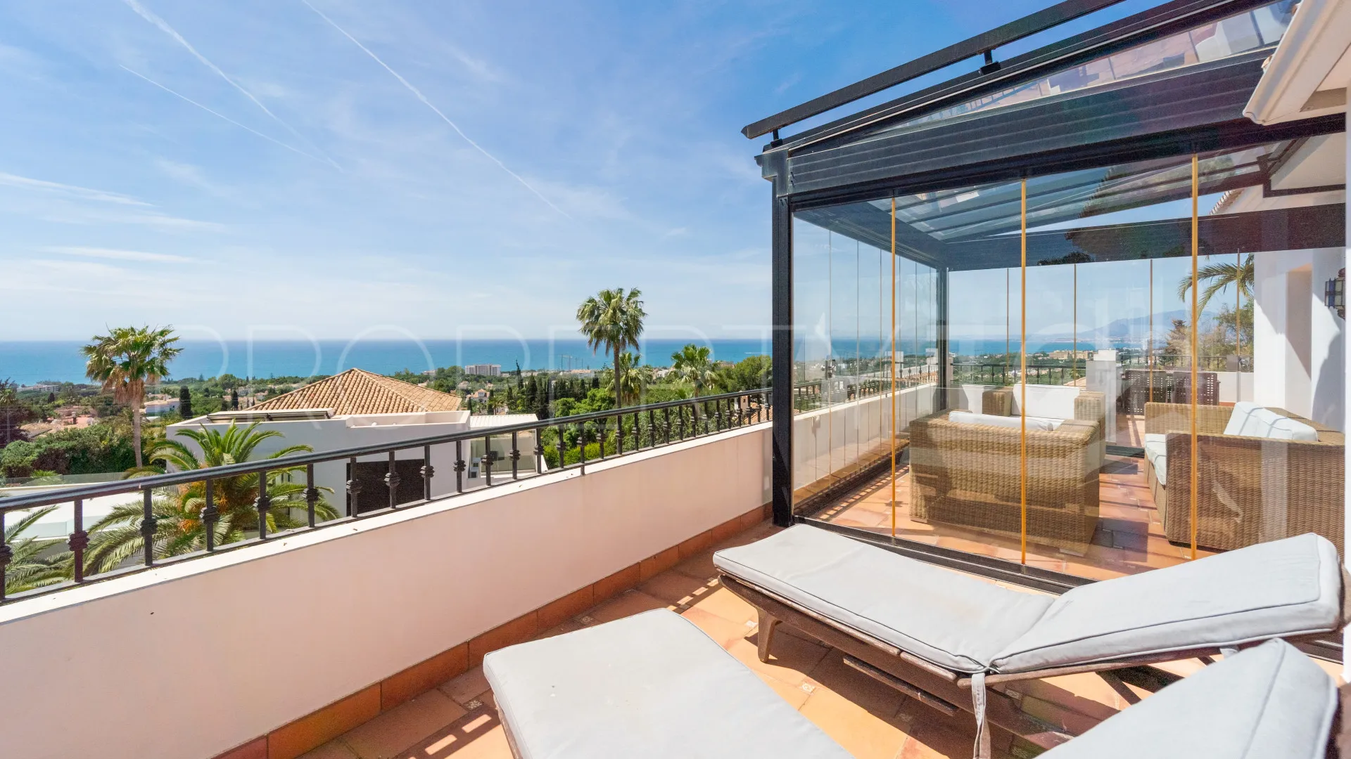 For sale 6 bedrooms villa in El Rosario