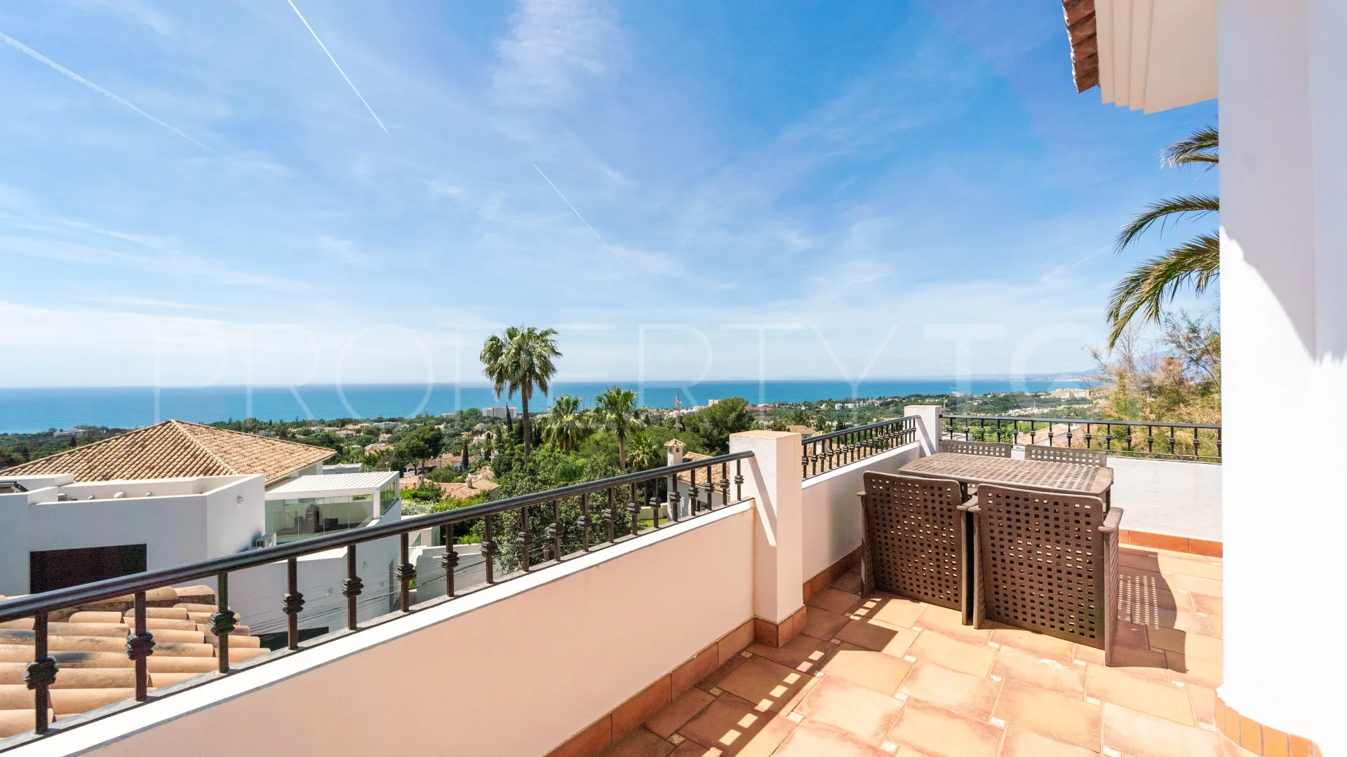 For sale 6 bedrooms villa in El Rosario