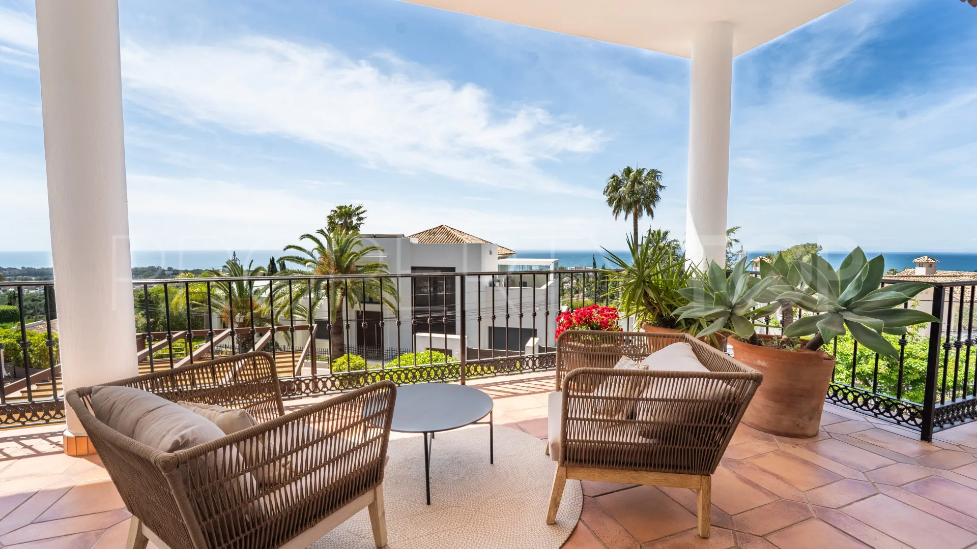 For sale 6 bedrooms villa in El Rosario