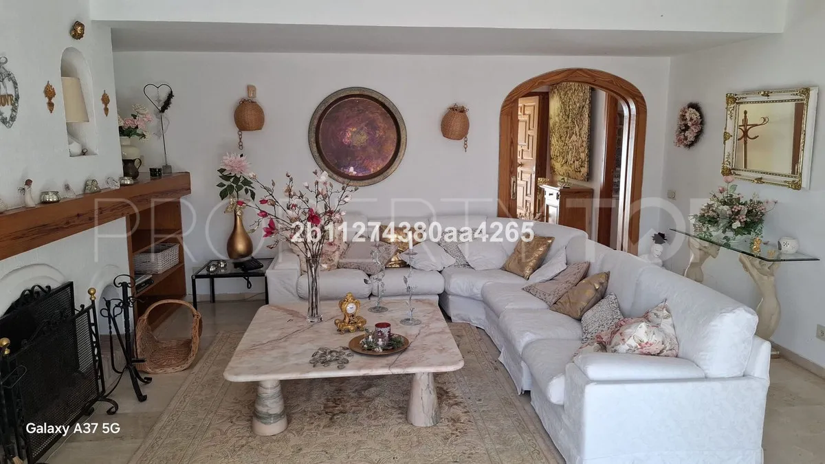 Villa a la venta en El Rosario de 7 dormitorios