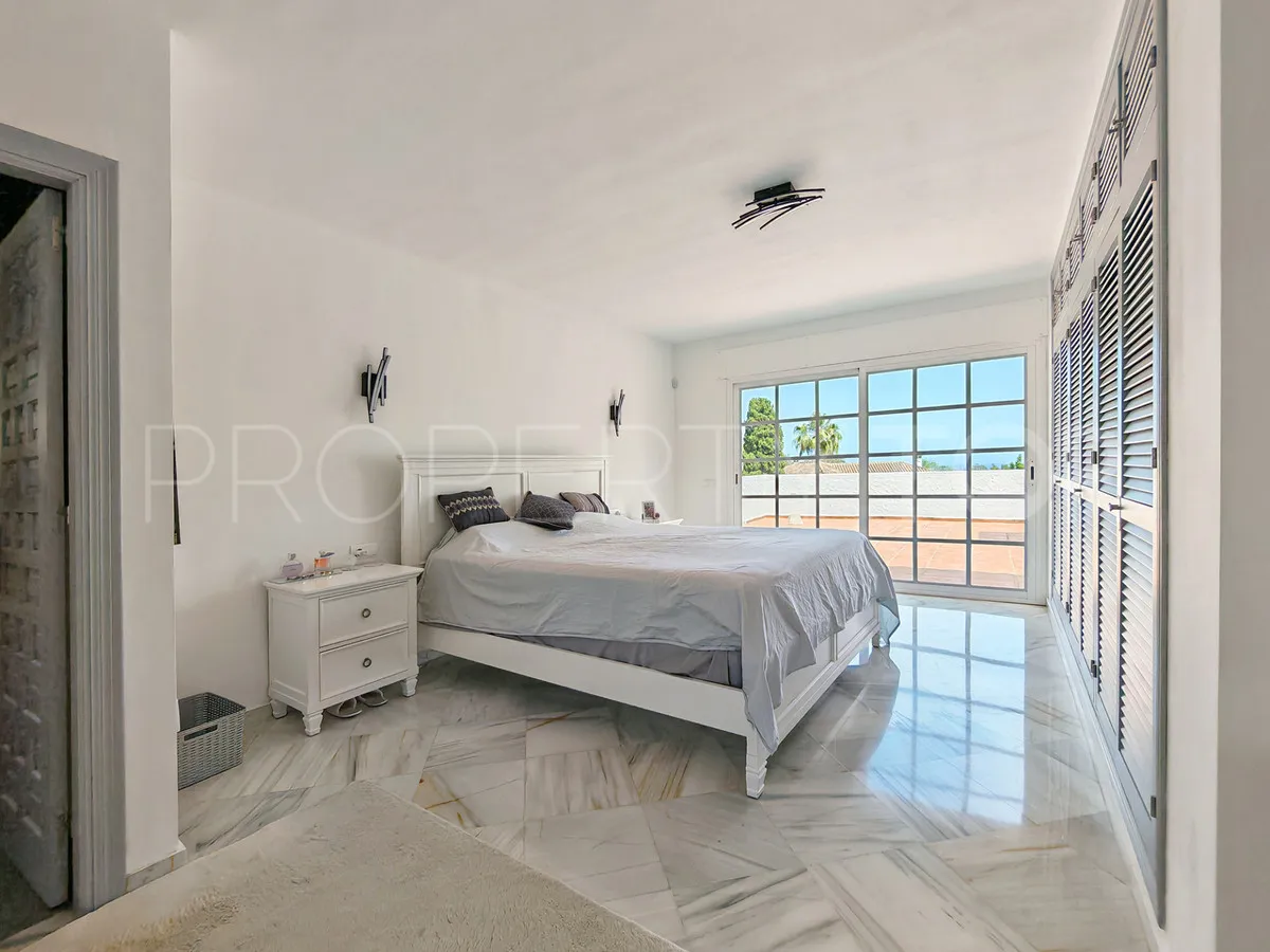 Villa en venta en Benalmadena con 3 dormitorios