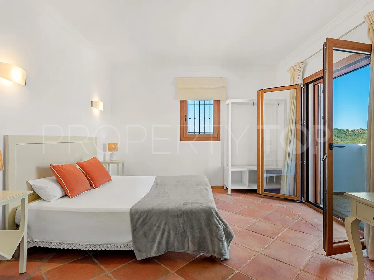 Se vende villa en Monte Mayor de 5 dormitorios