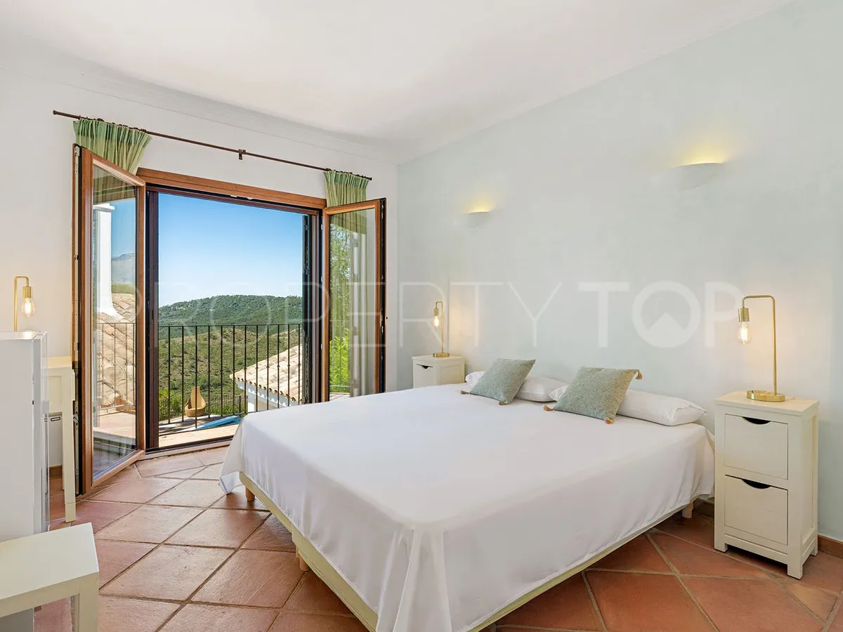 Se vende villa en Monte Mayor de 5 dormitorios