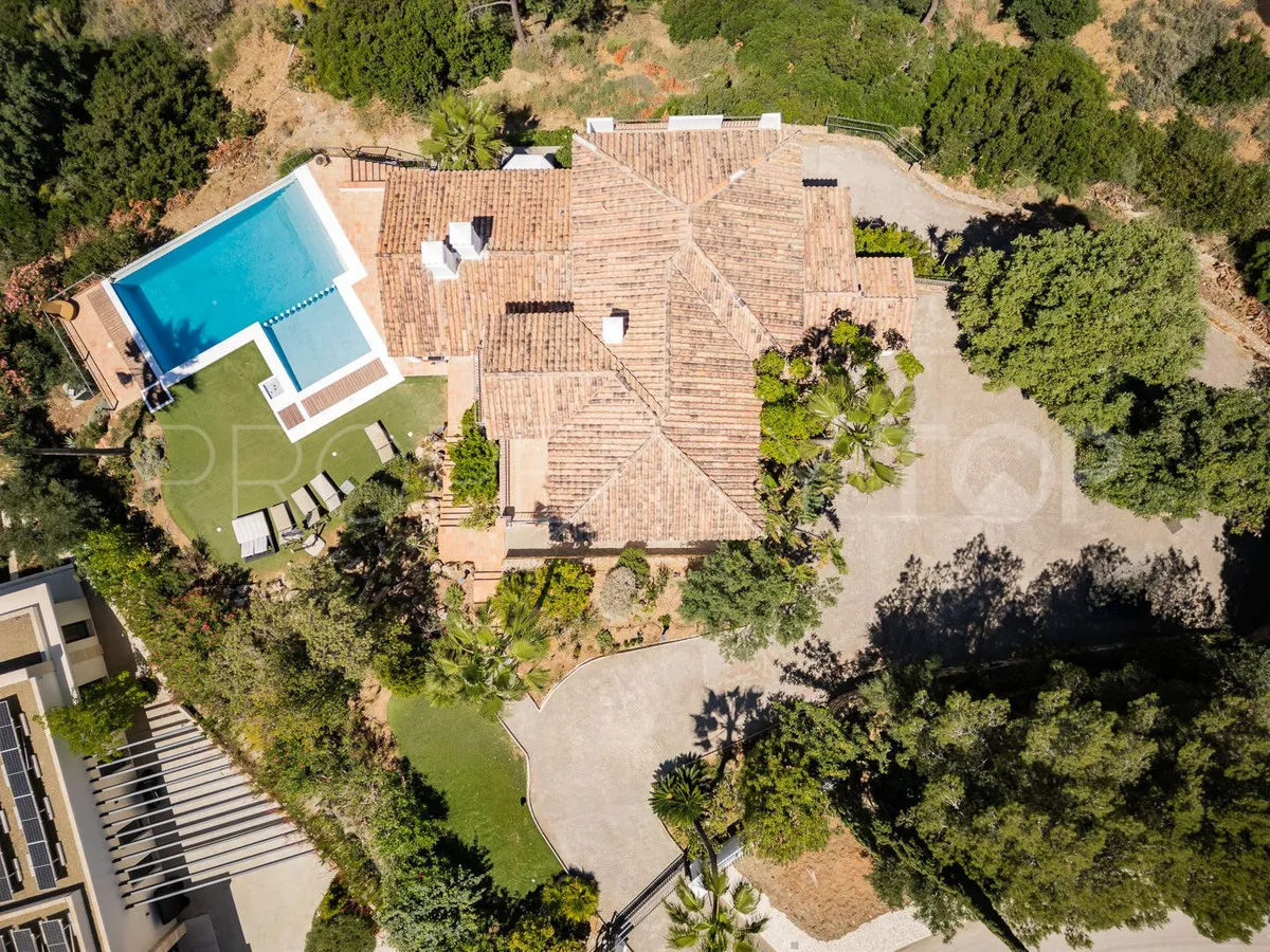 Se vende villa en Monte Mayor de 5 dormitorios