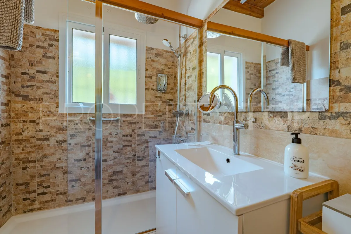 Buy villa in Alhaurin el Grande with 4 bedrooms