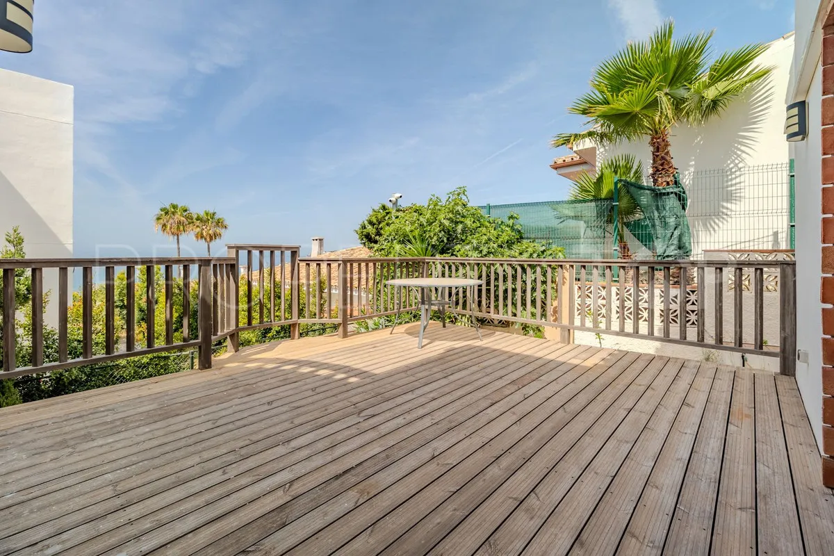 Villa a la venta en El Chaparral