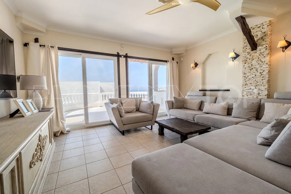 Villa a la venta en El Chaparral