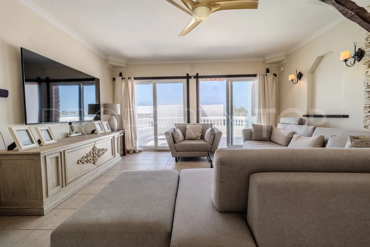 Villa a la venta en El Chaparral