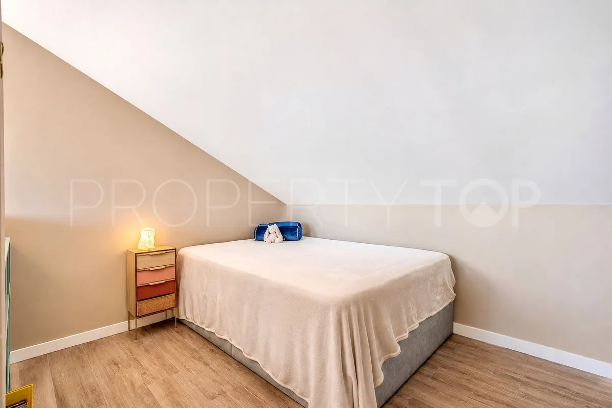 For sale Nueva Andalucia 4 bedrooms villa