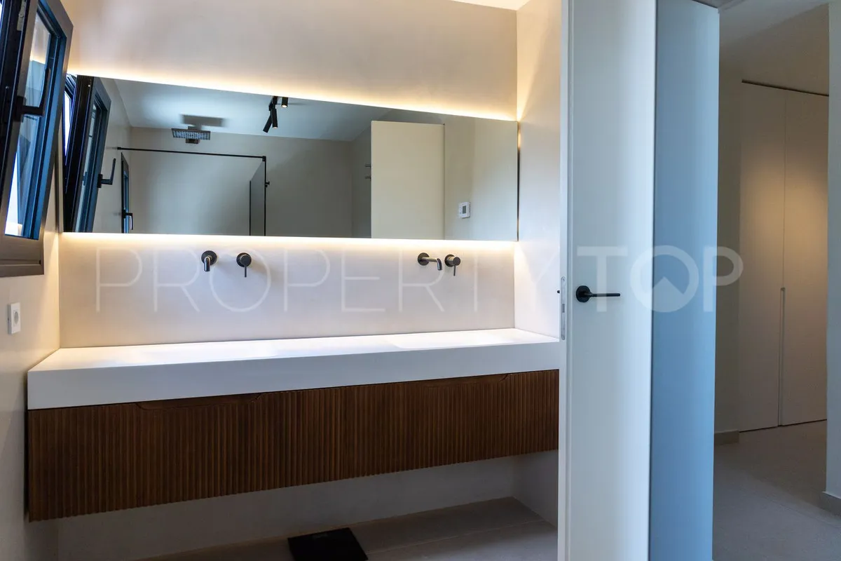 Villa for sale in Hacienda las Chapas