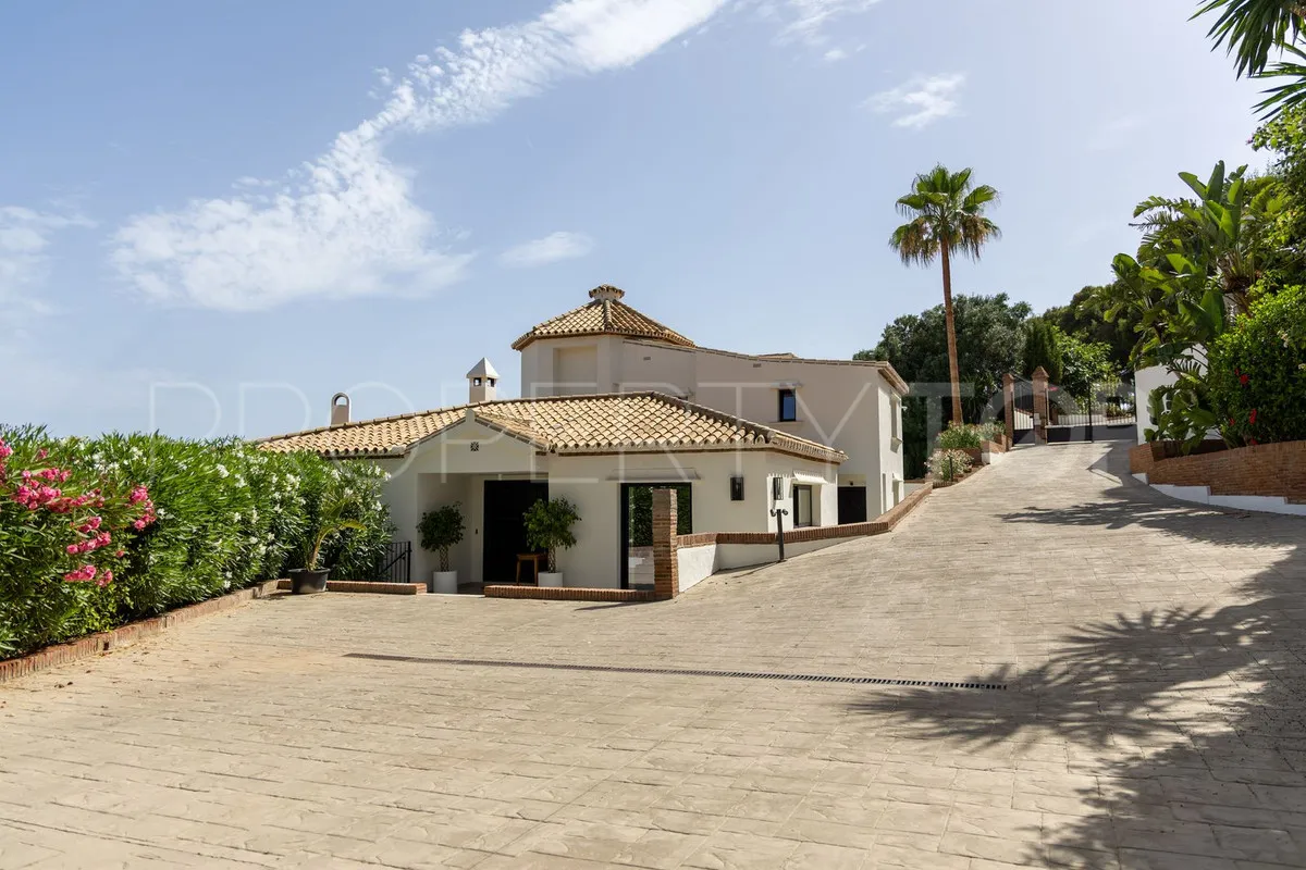 Villa for sale in Hacienda las Chapas