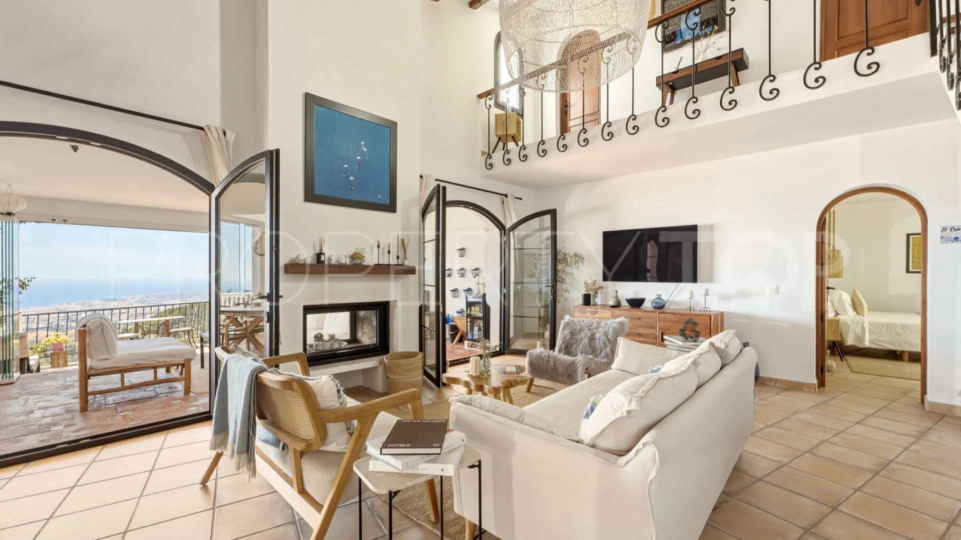 Buy villa in Mijas Pueblo with 6 bedrooms