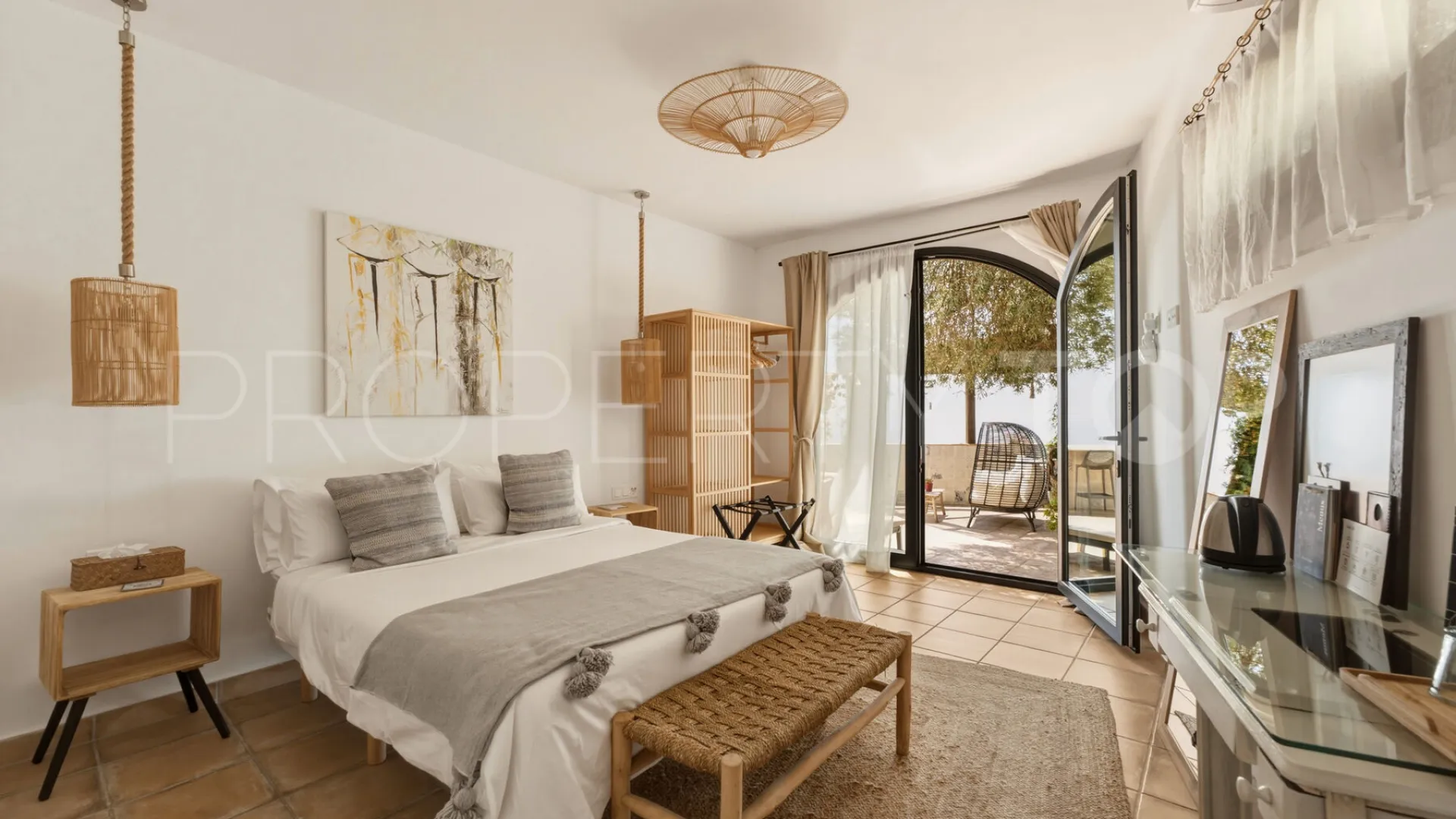 Buy villa in Mijas Pueblo with 6 bedrooms