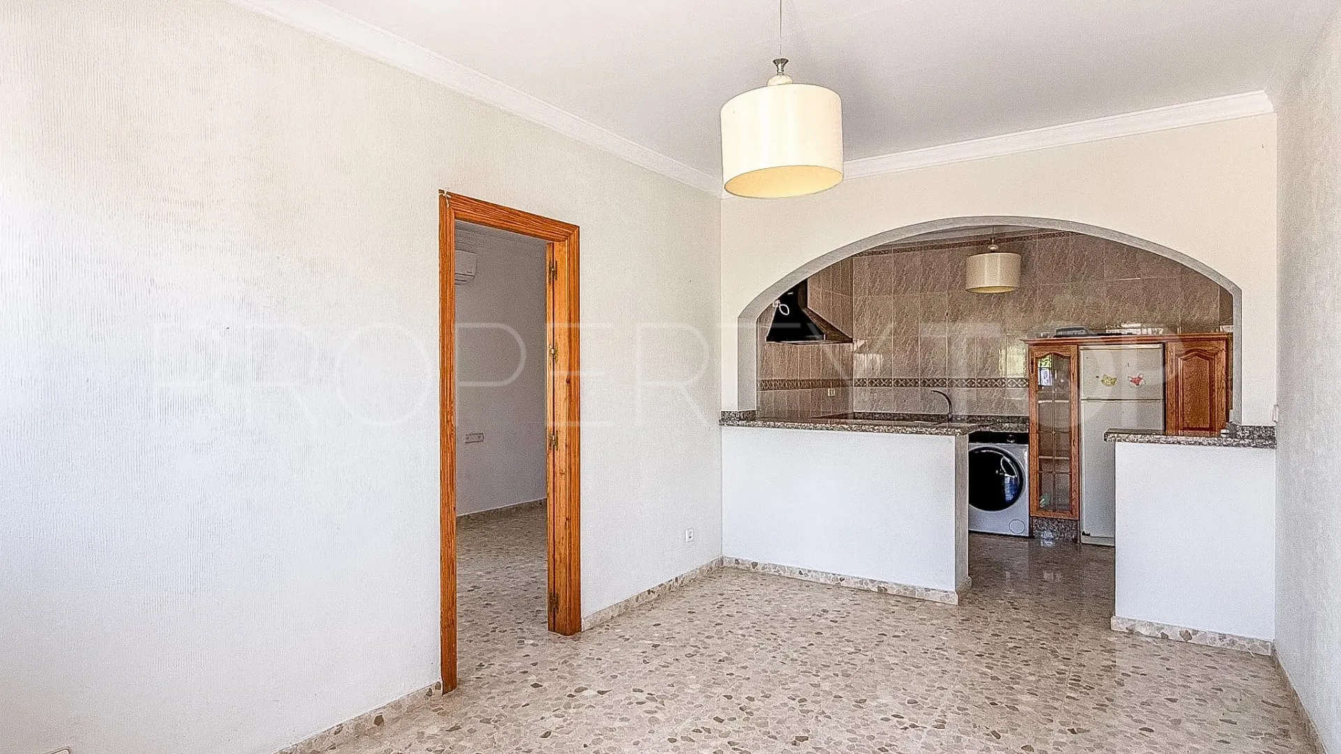 Villa a la venta con 5 dormitorios en El Padron