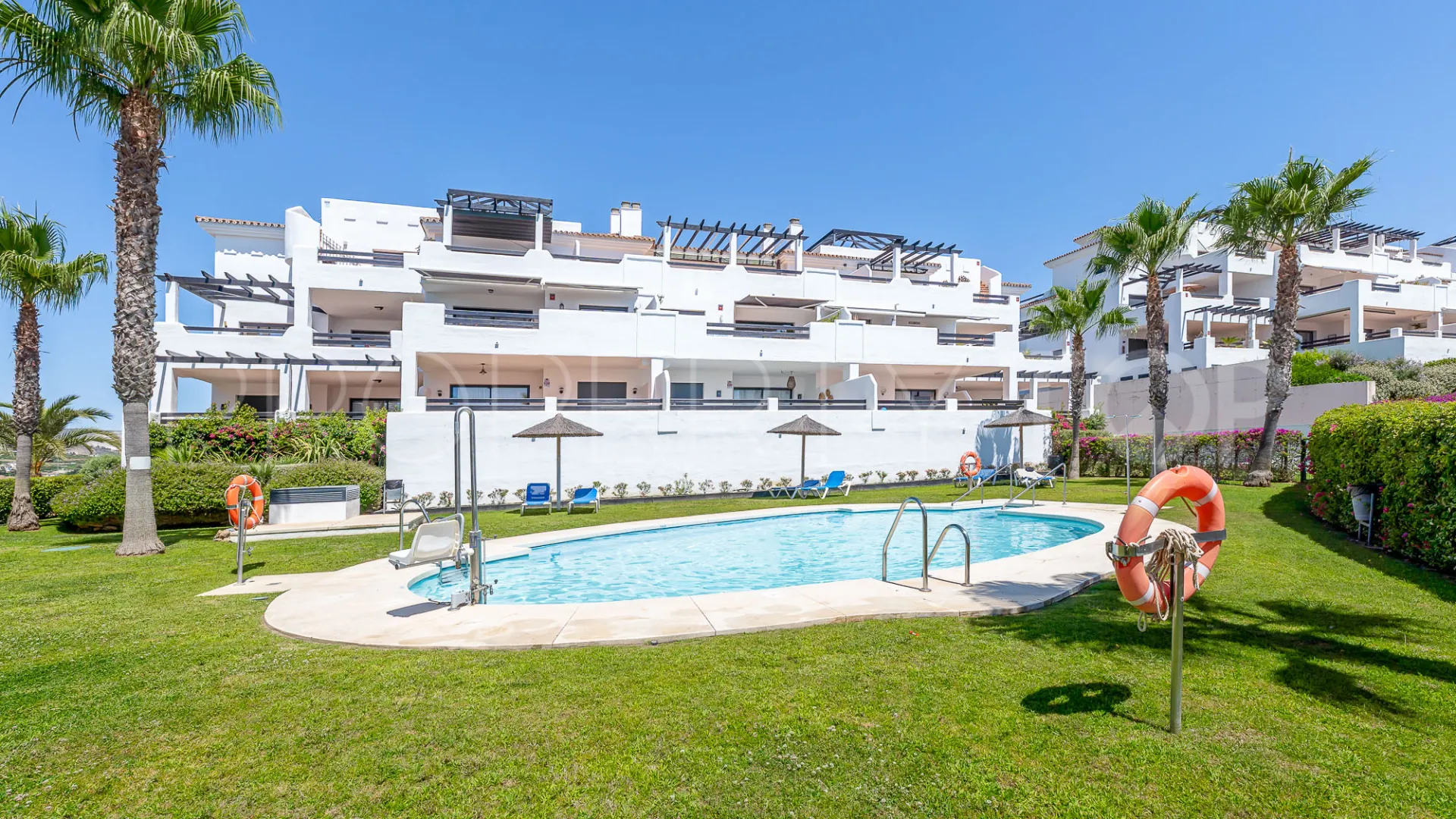 Apartamento planta baja a la venta en Doña Julia con 2 dormitorios