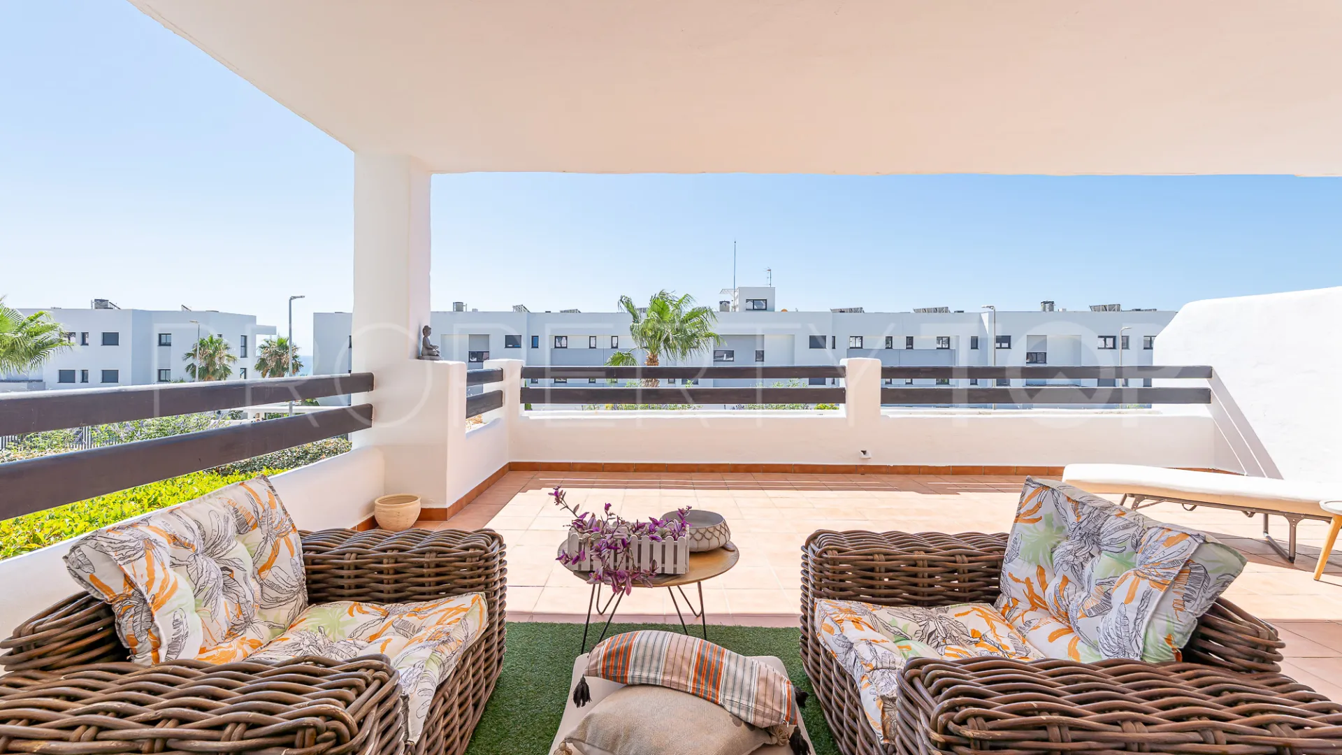 Apartamento planta baja a la venta en Doña Julia con 2 dormitorios