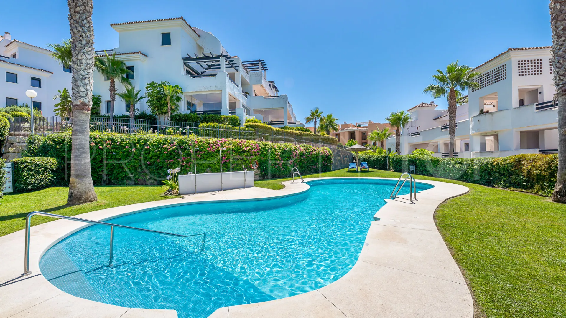 Apartamento planta baja a la venta en Doña Julia con 2 dormitorios