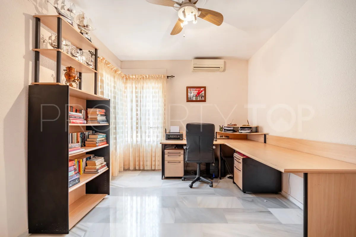 For sale 4 bedrooms villa in El Rosario