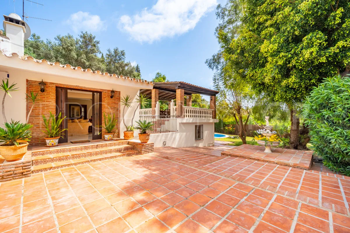 For sale 4 bedrooms villa in El Rosario