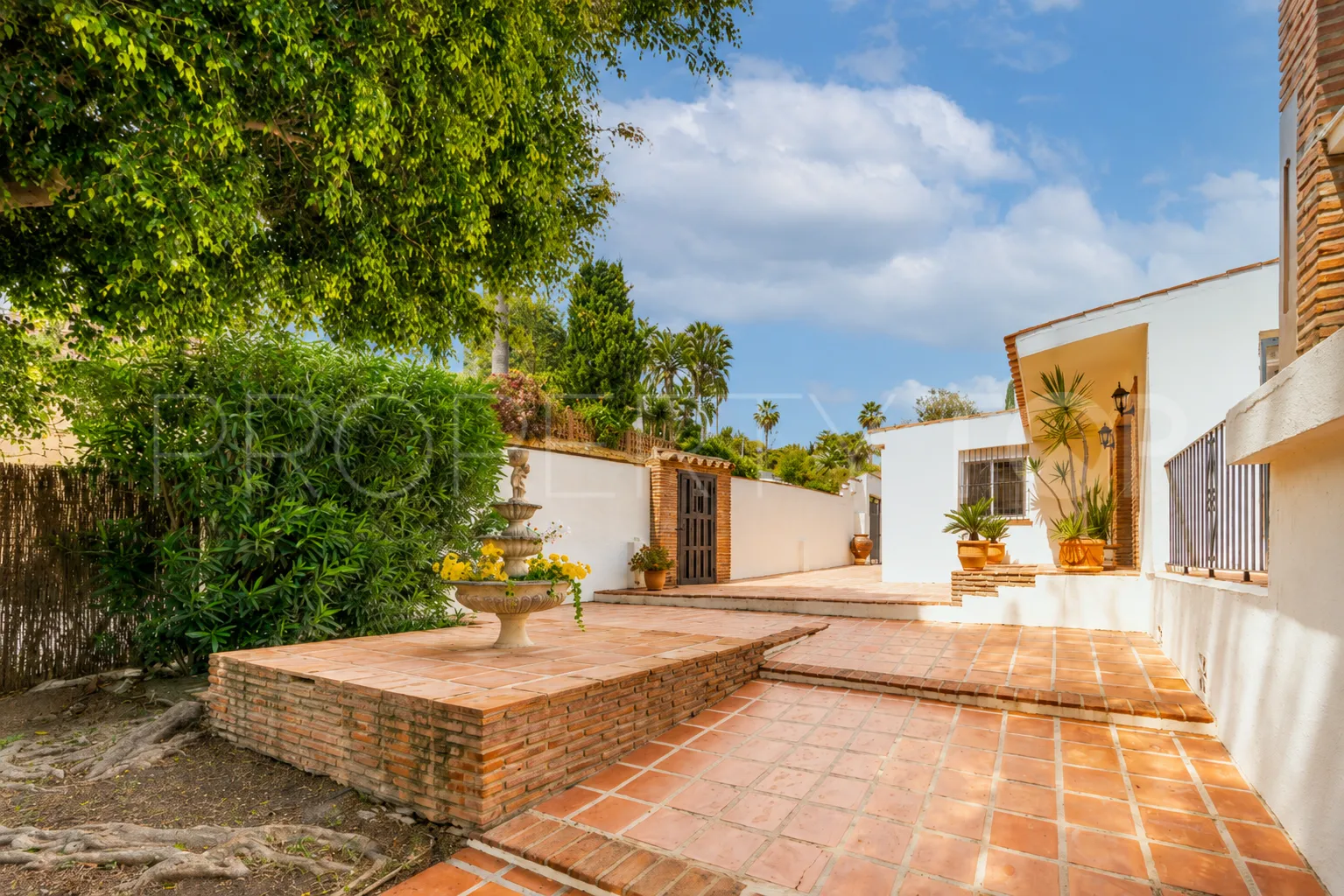 For sale 4 bedrooms villa in El Rosario
