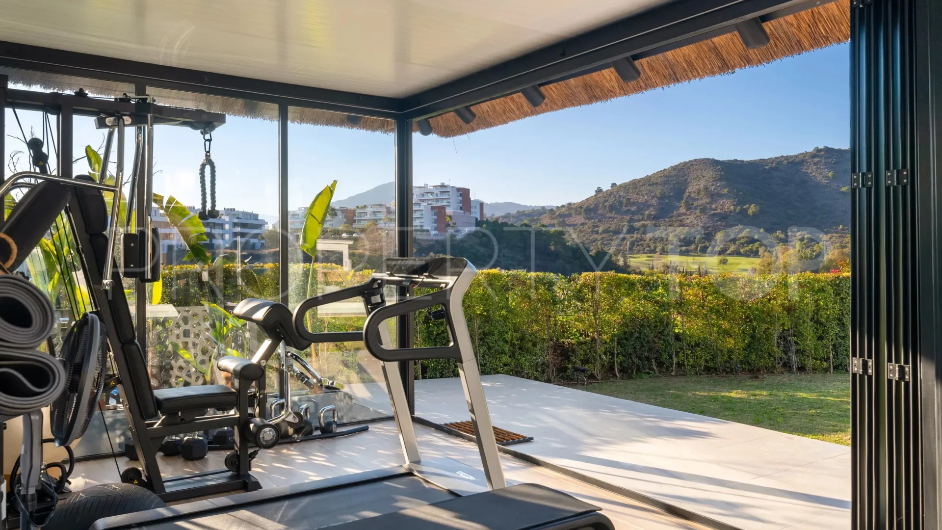 Puerto del Capitan, villa en venta