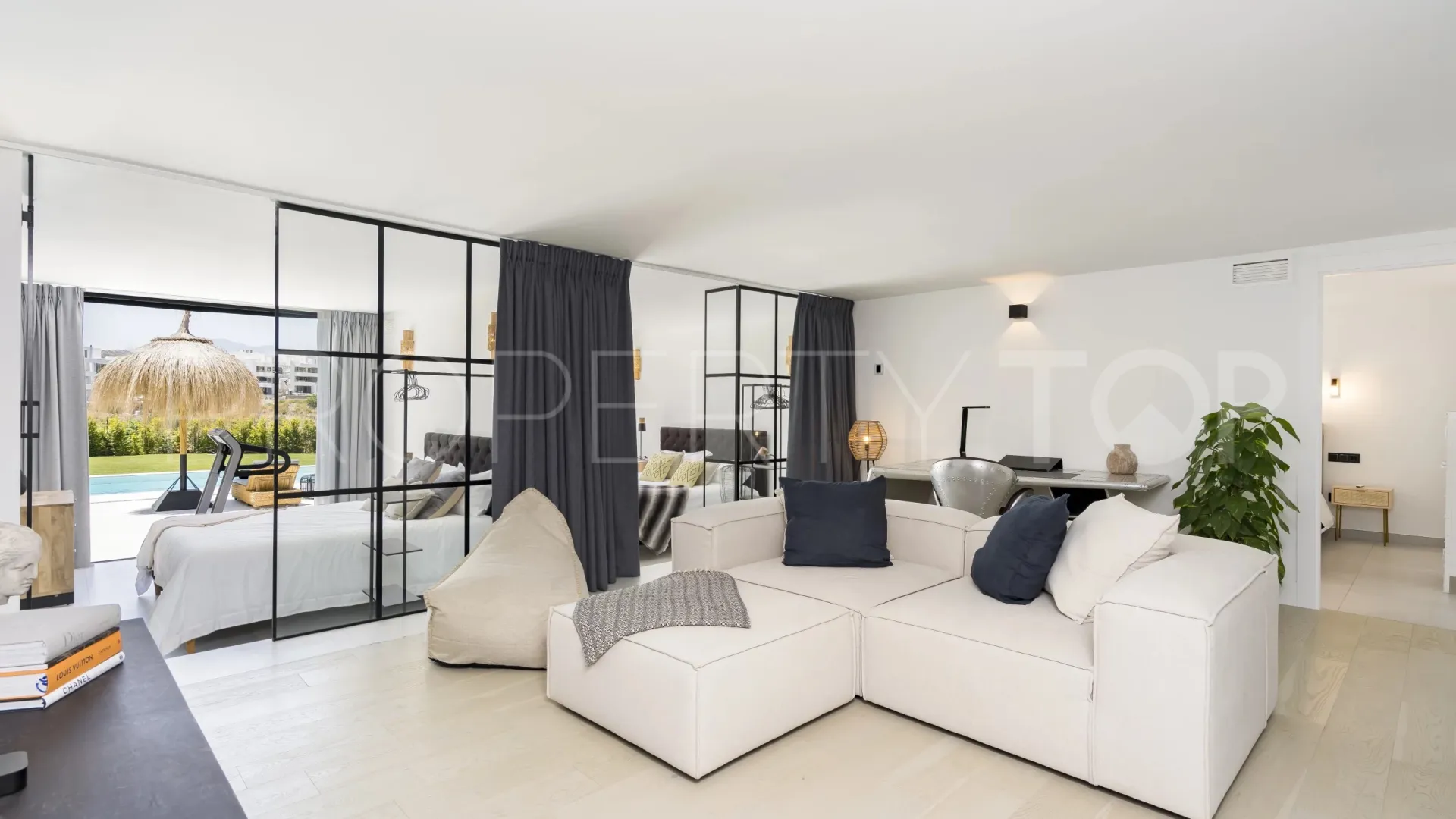 Puerto del Capitan, villa en venta