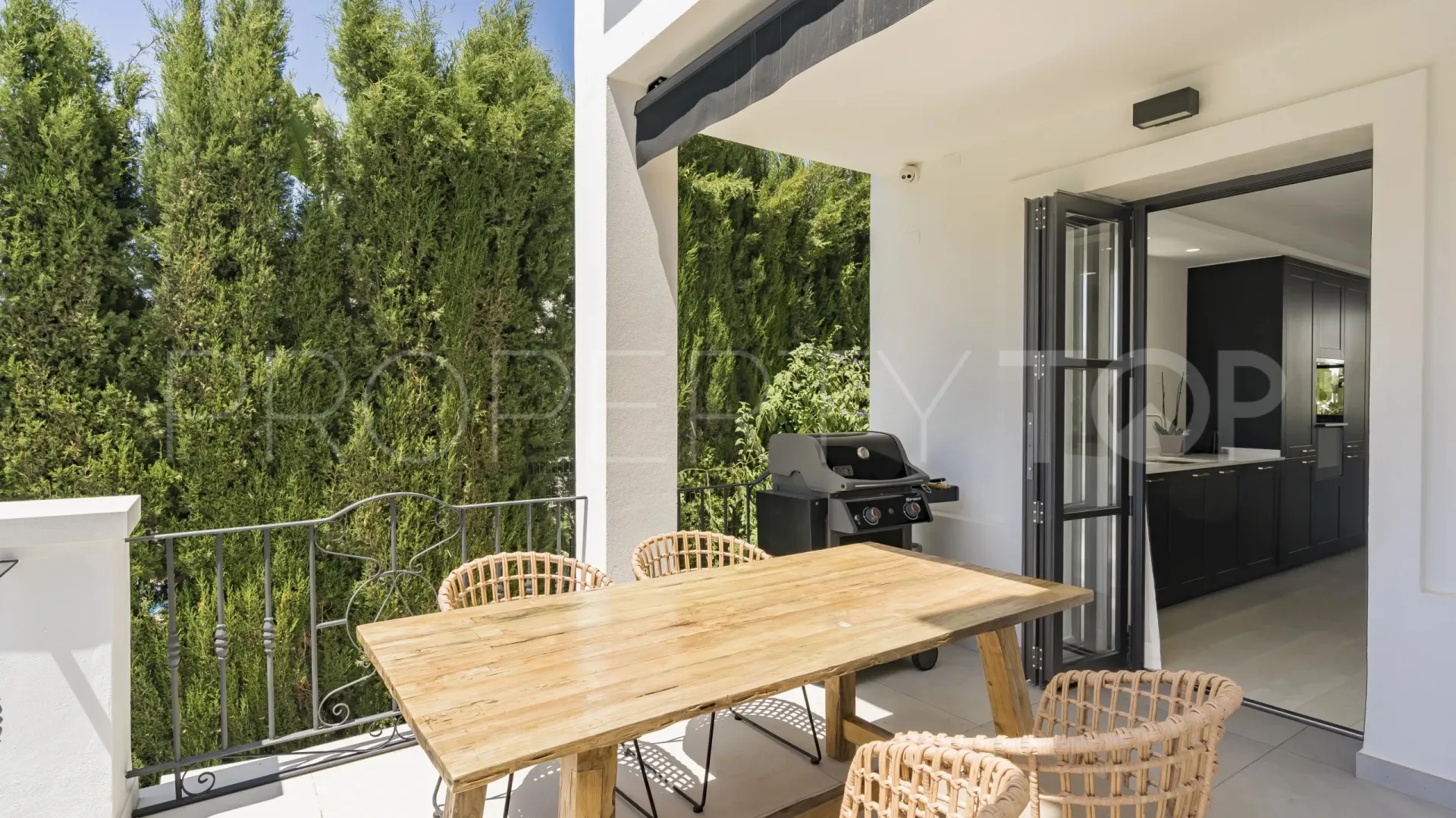 Puerto del Capitan, villa en venta