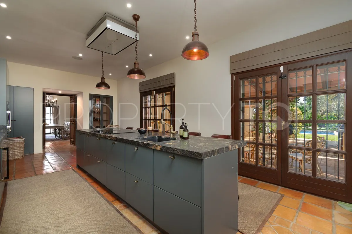Villa con 5 dormitorios en venta en Linda Vista Alta