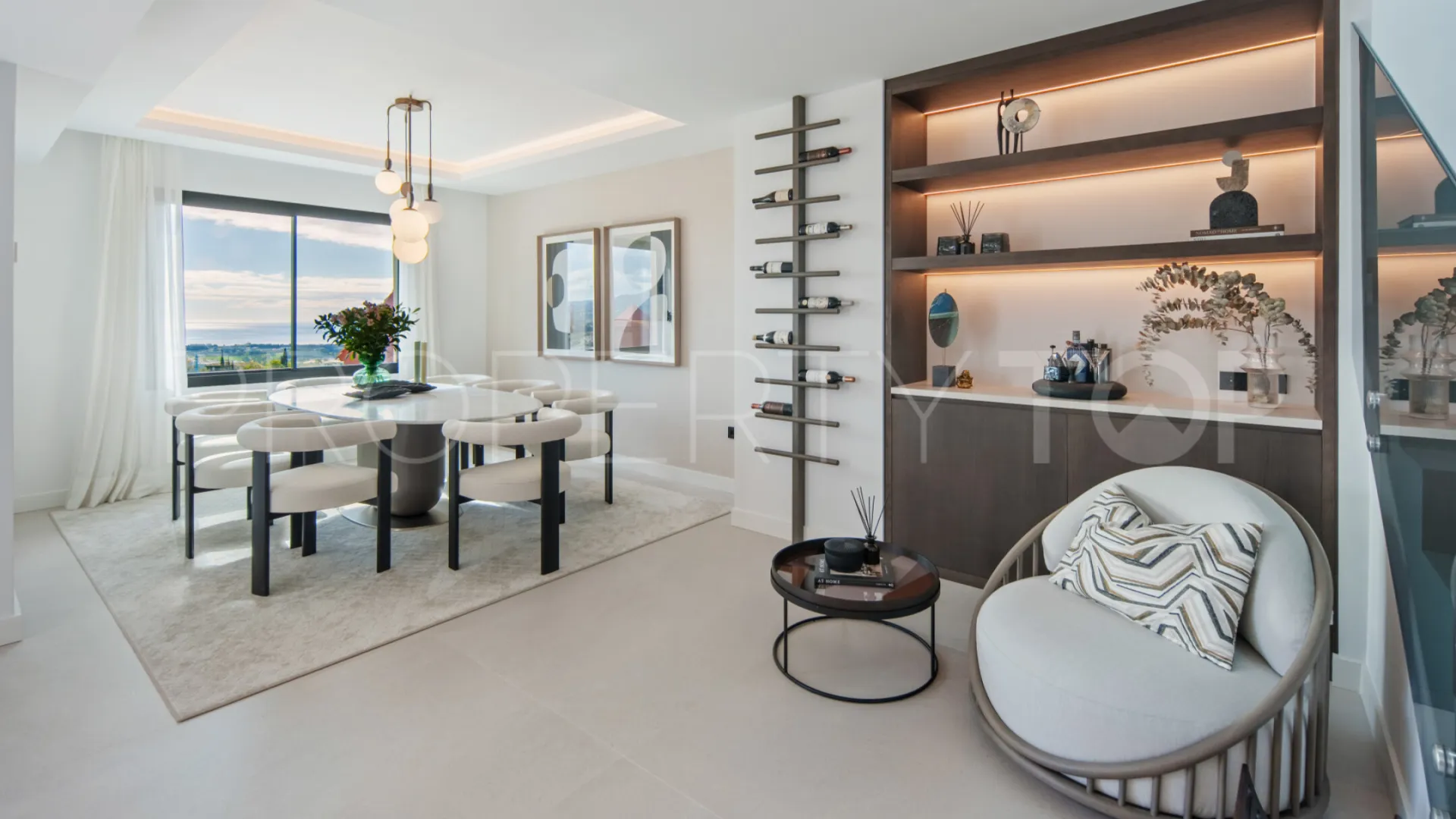 Duplex penthouse for sale in Monte Halcones