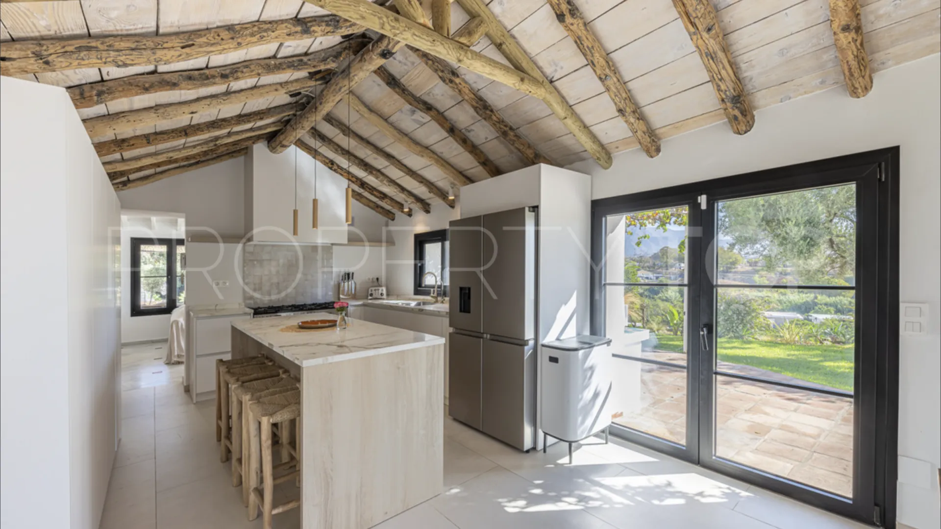 Villa en venta en Guadalmina Alta