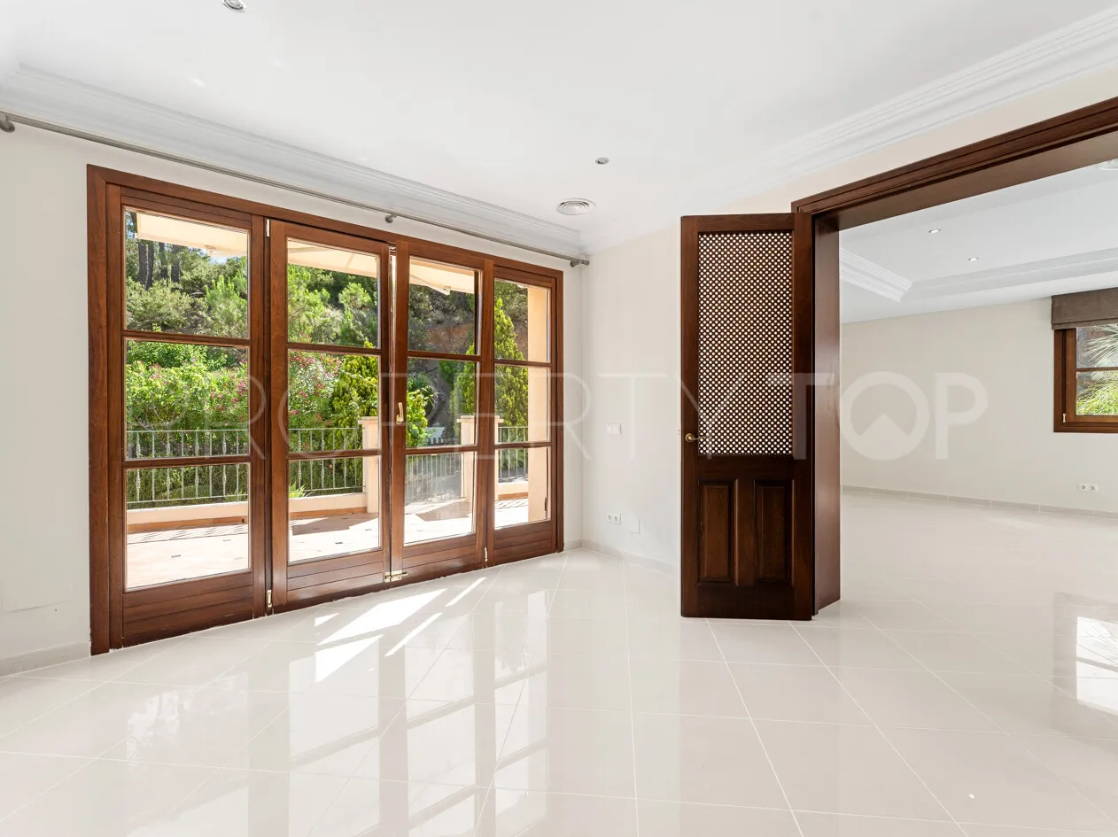 For sale villa in El Velerin with 5 bedrooms