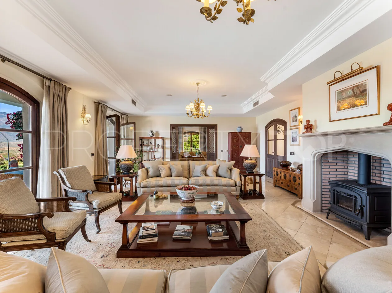 For sale villa in El Velerin with 5 bedrooms