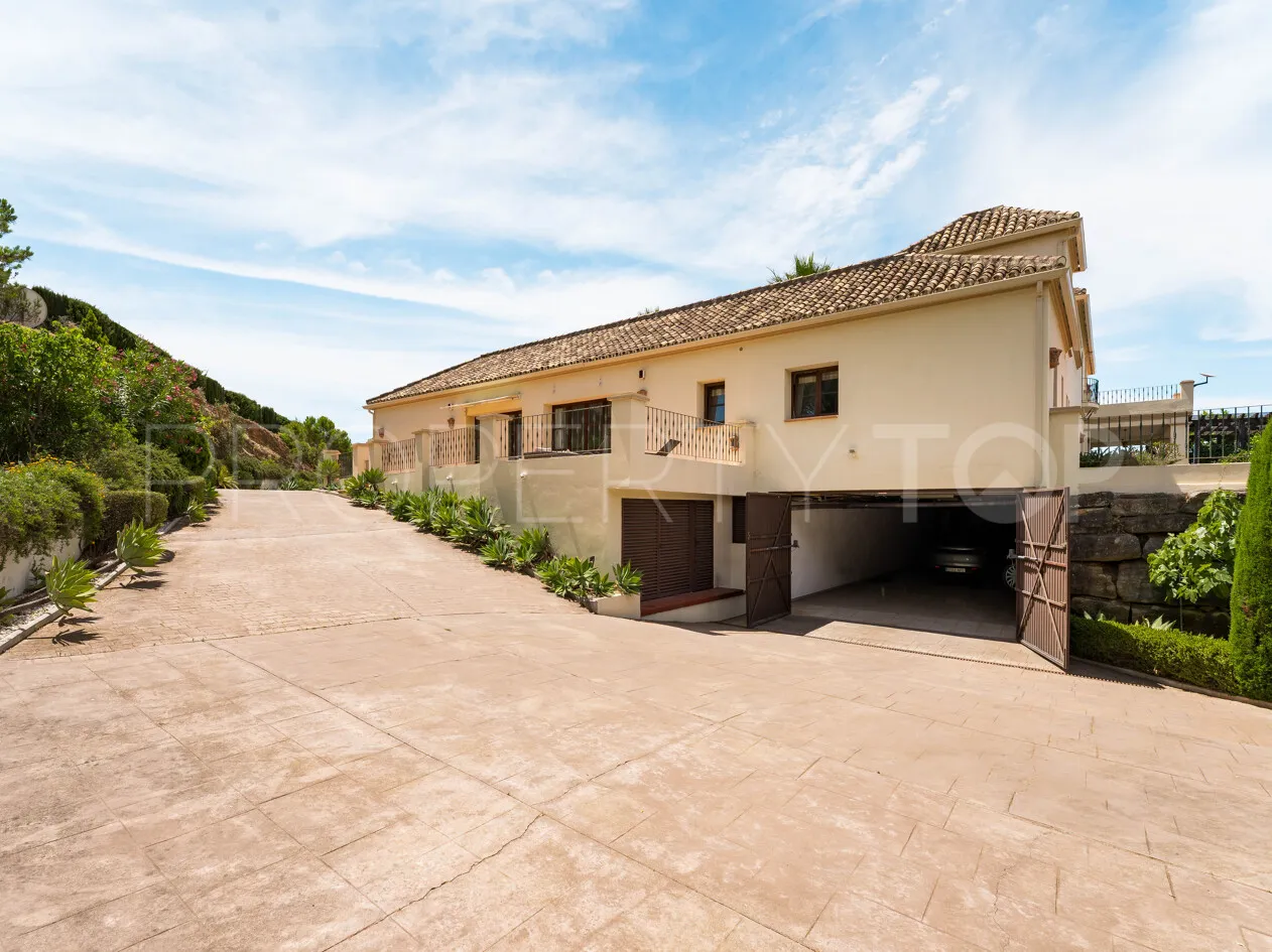 For sale villa in El Velerin with 5 bedrooms