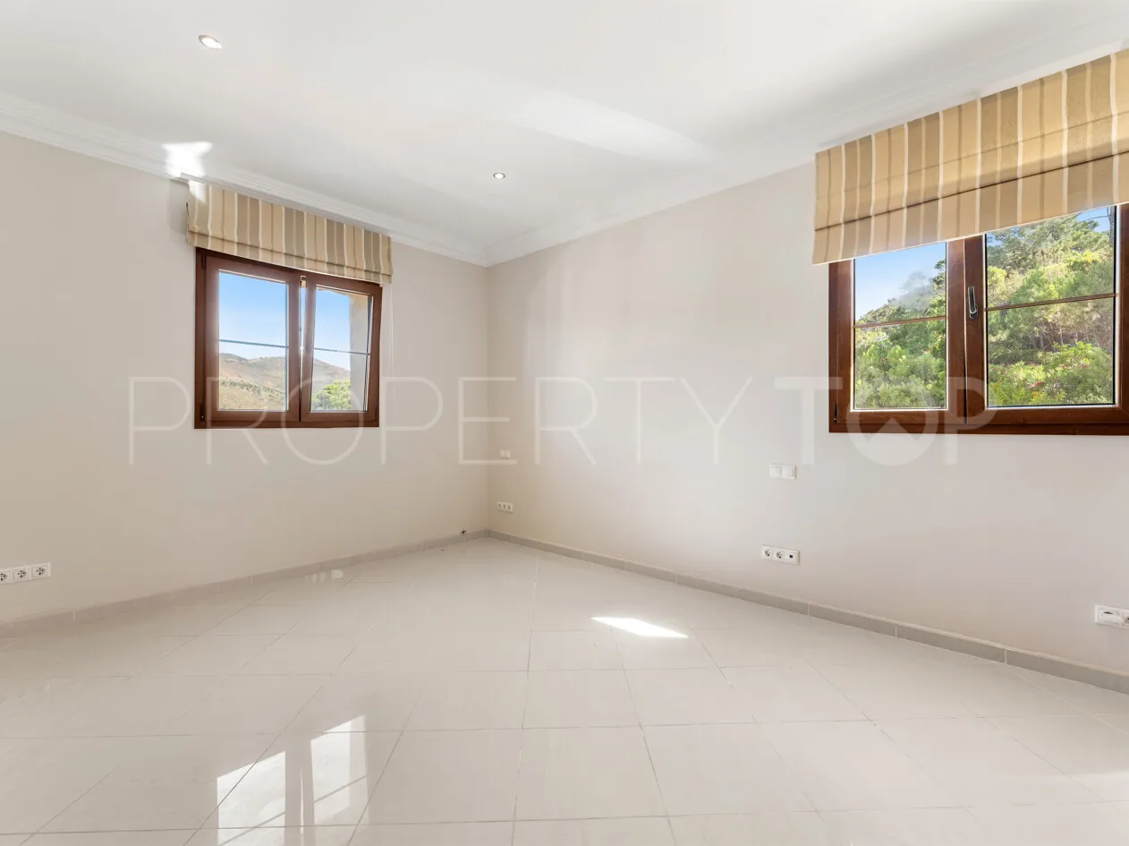 For sale villa in El Velerin with 5 bedrooms