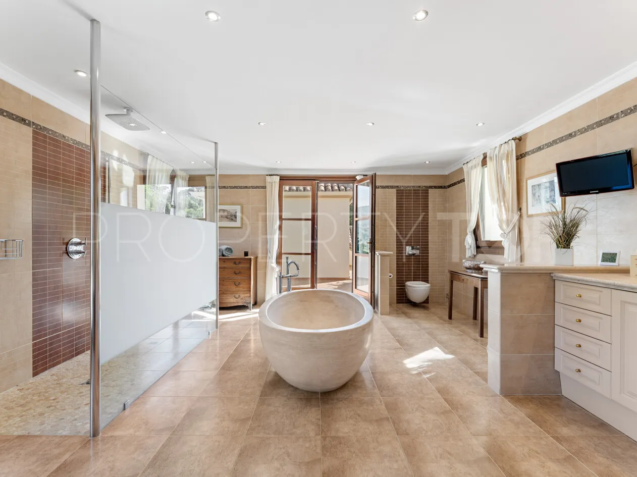 For sale villa in El Velerin with 5 bedrooms