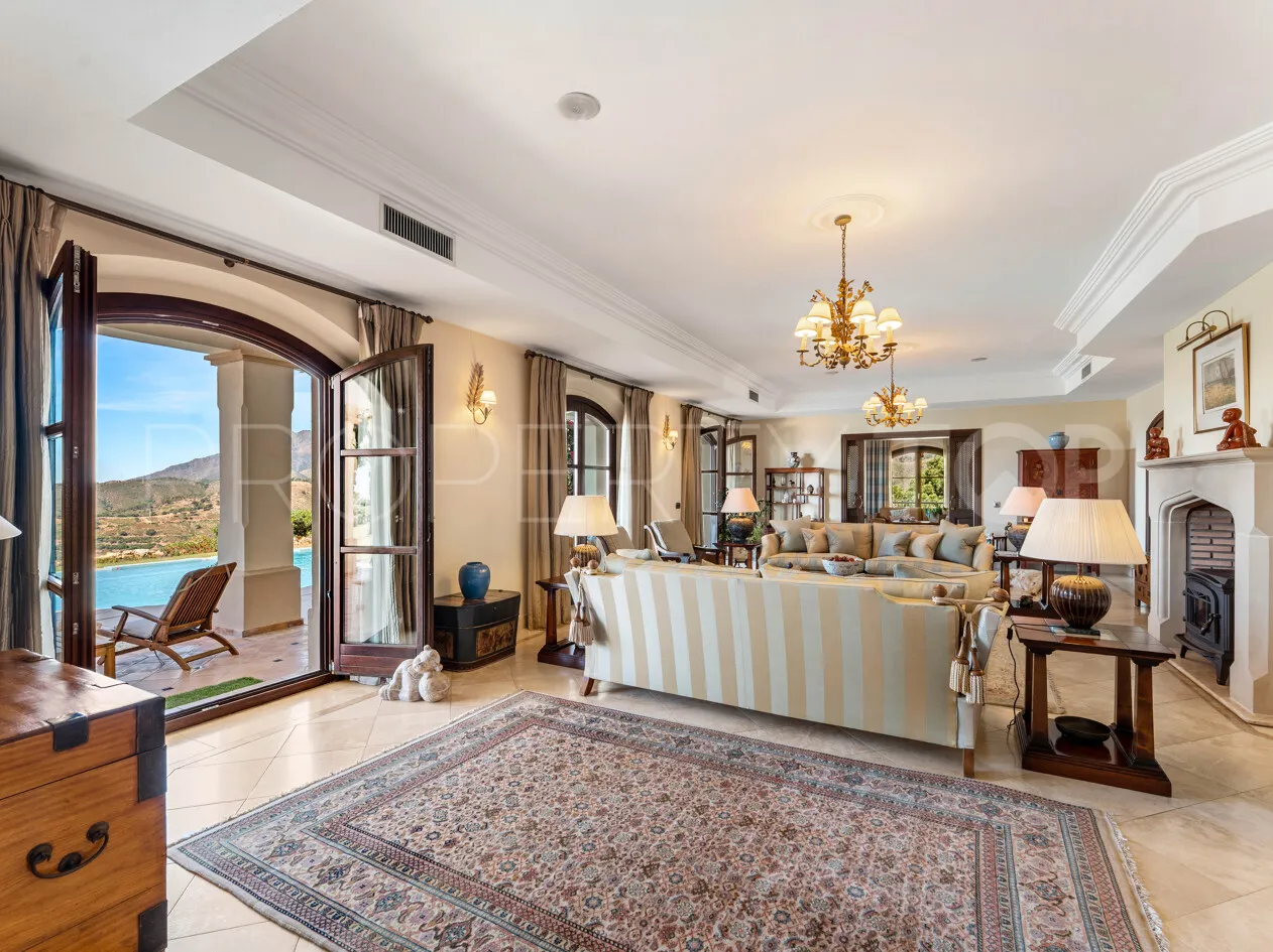 For sale villa in El Velerin with 5 bedrooms