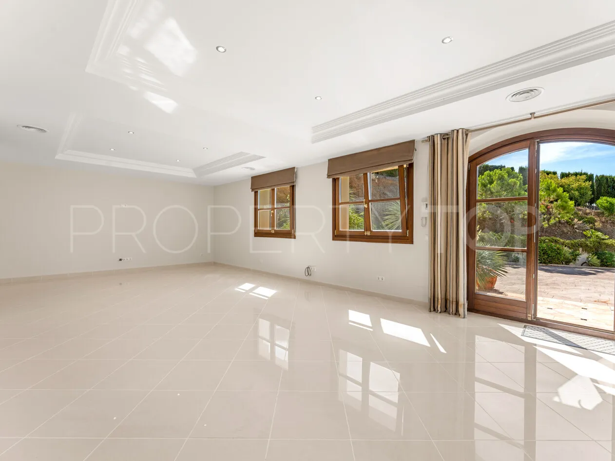 For sale villa in El Velerin with 5 bedrooms