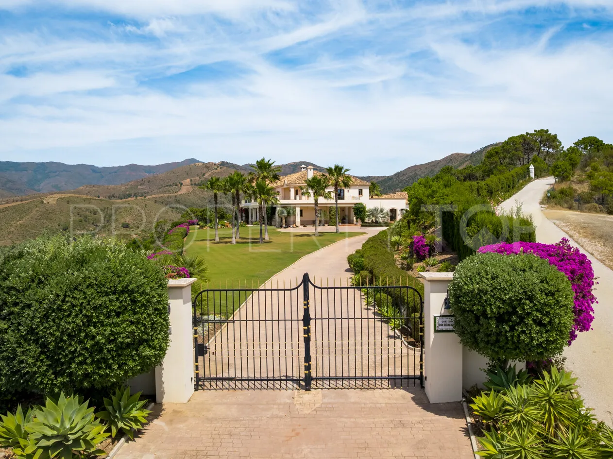 For sale villa in El Velerin with 5 bedrooms