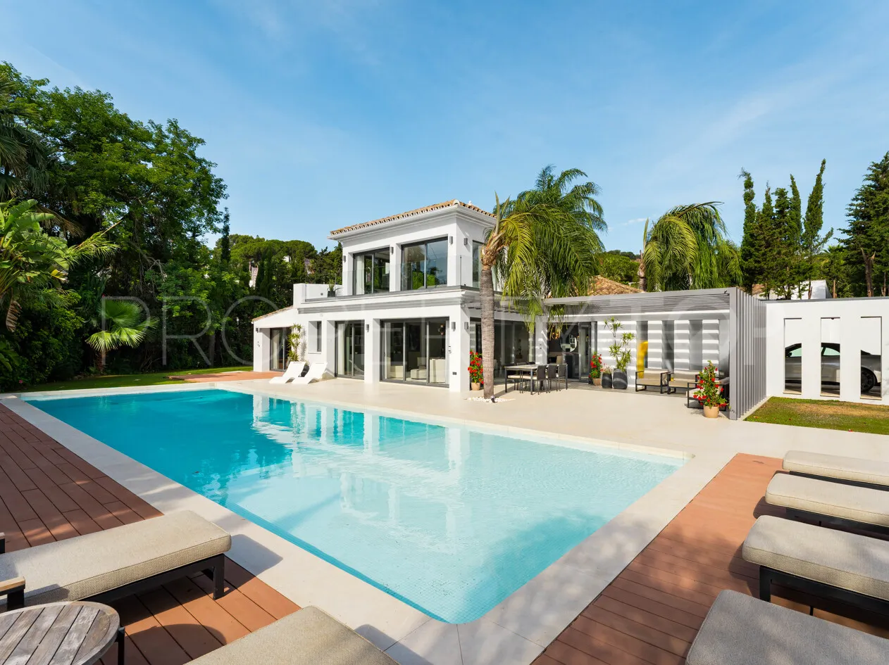 Comprar villa en Las Brisas