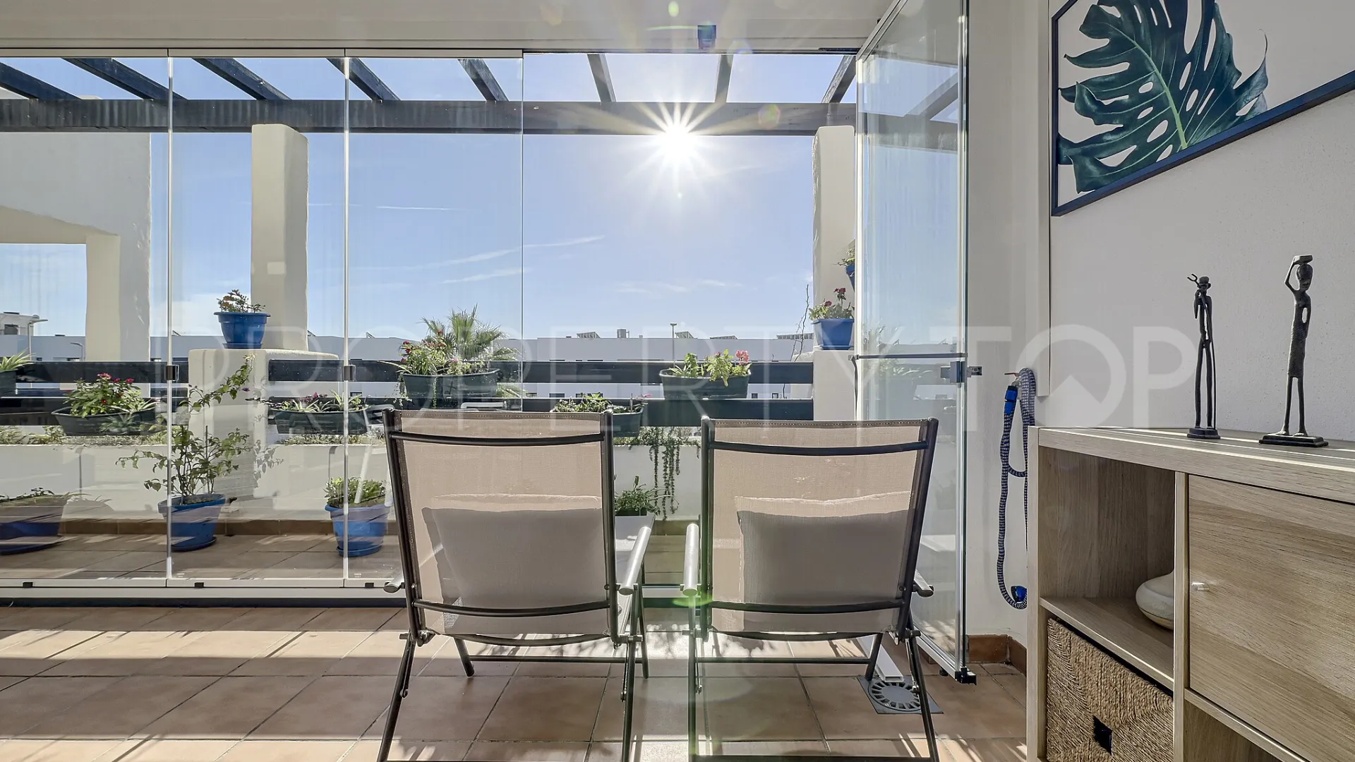 Buy Casares 2 bedrooms ground floor apartment