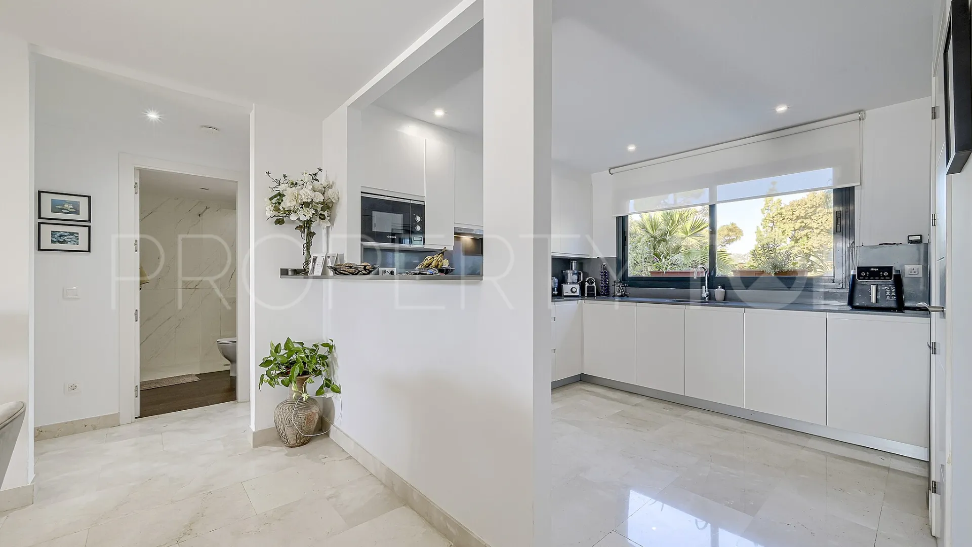 Buy Casares 2 bedrooms ground floor apartment
