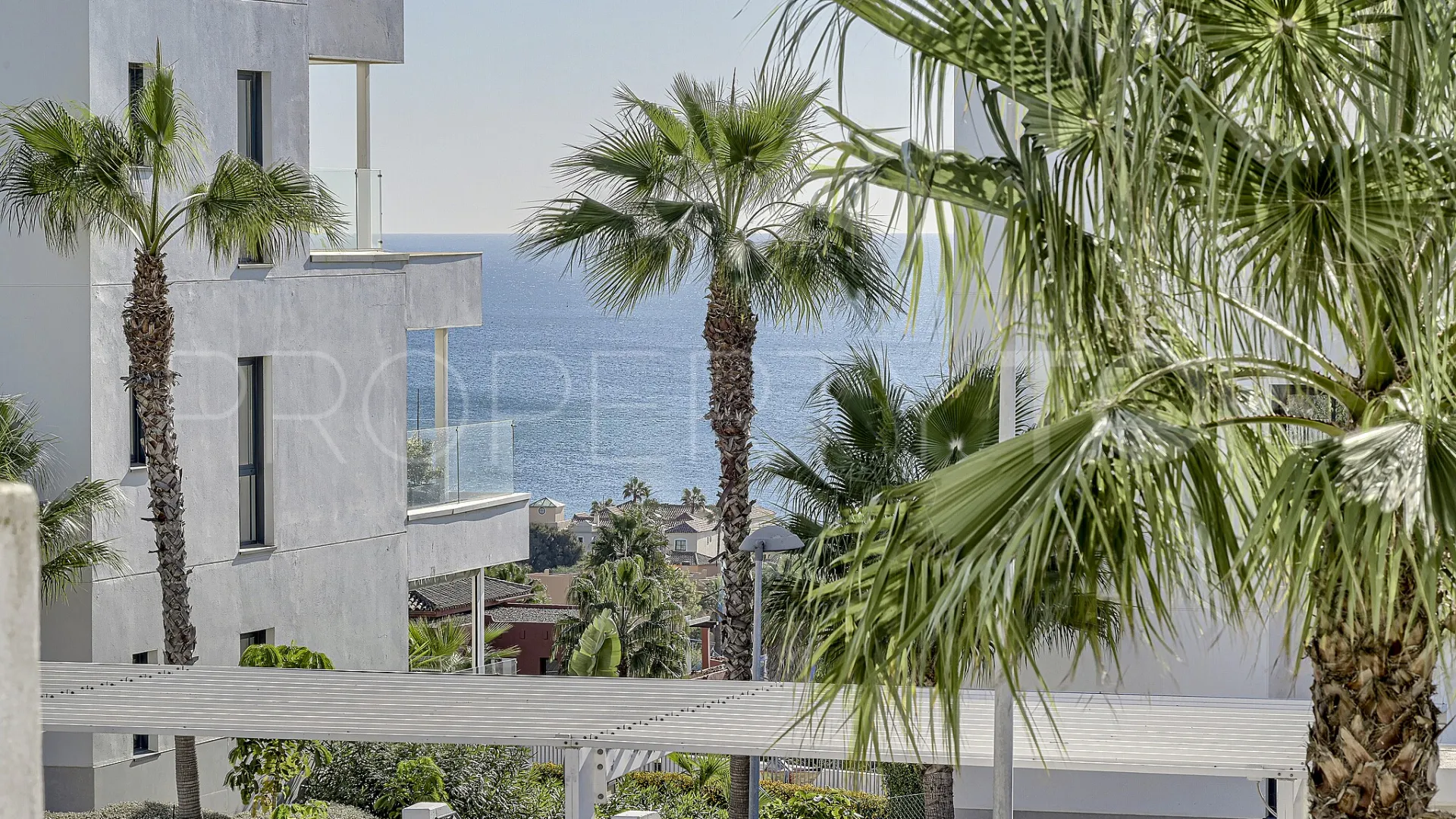 Buy Casares 2 bedrooms ground floor apartment