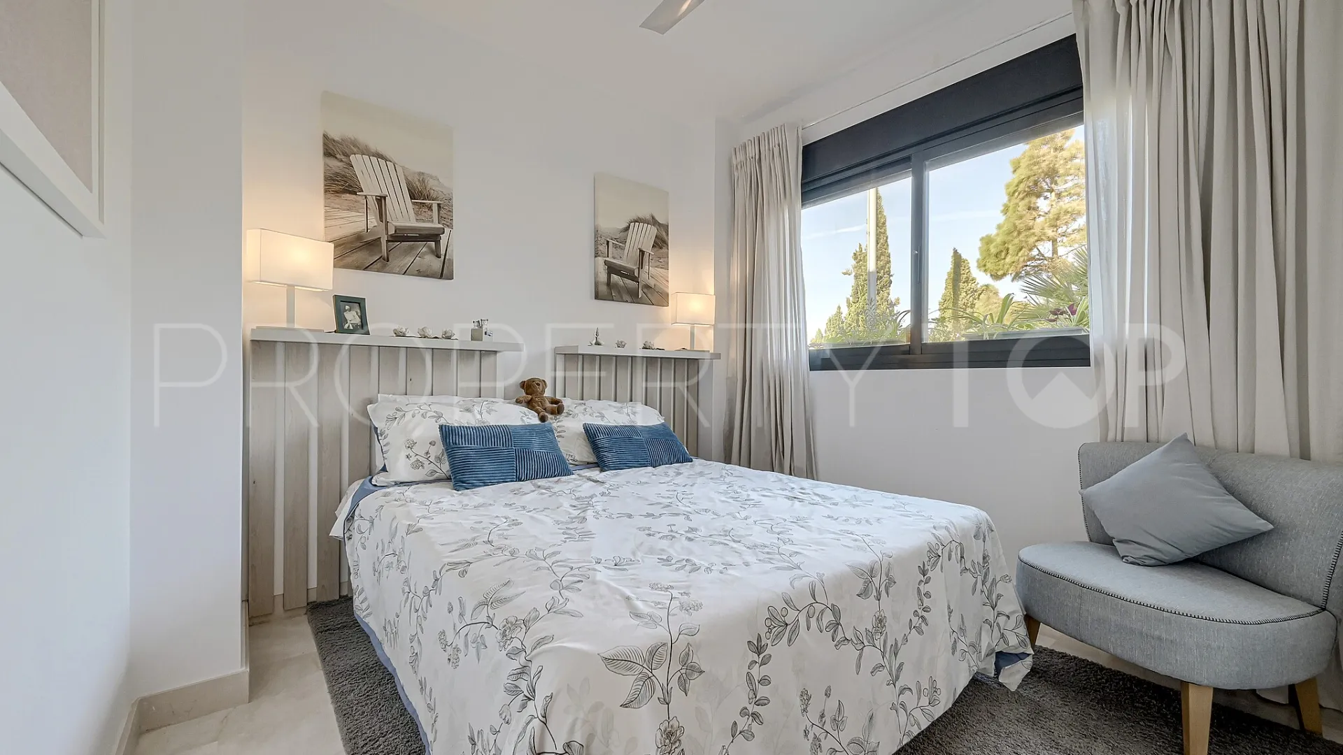 Buy Casares 2 bedrooms ground floor apartment