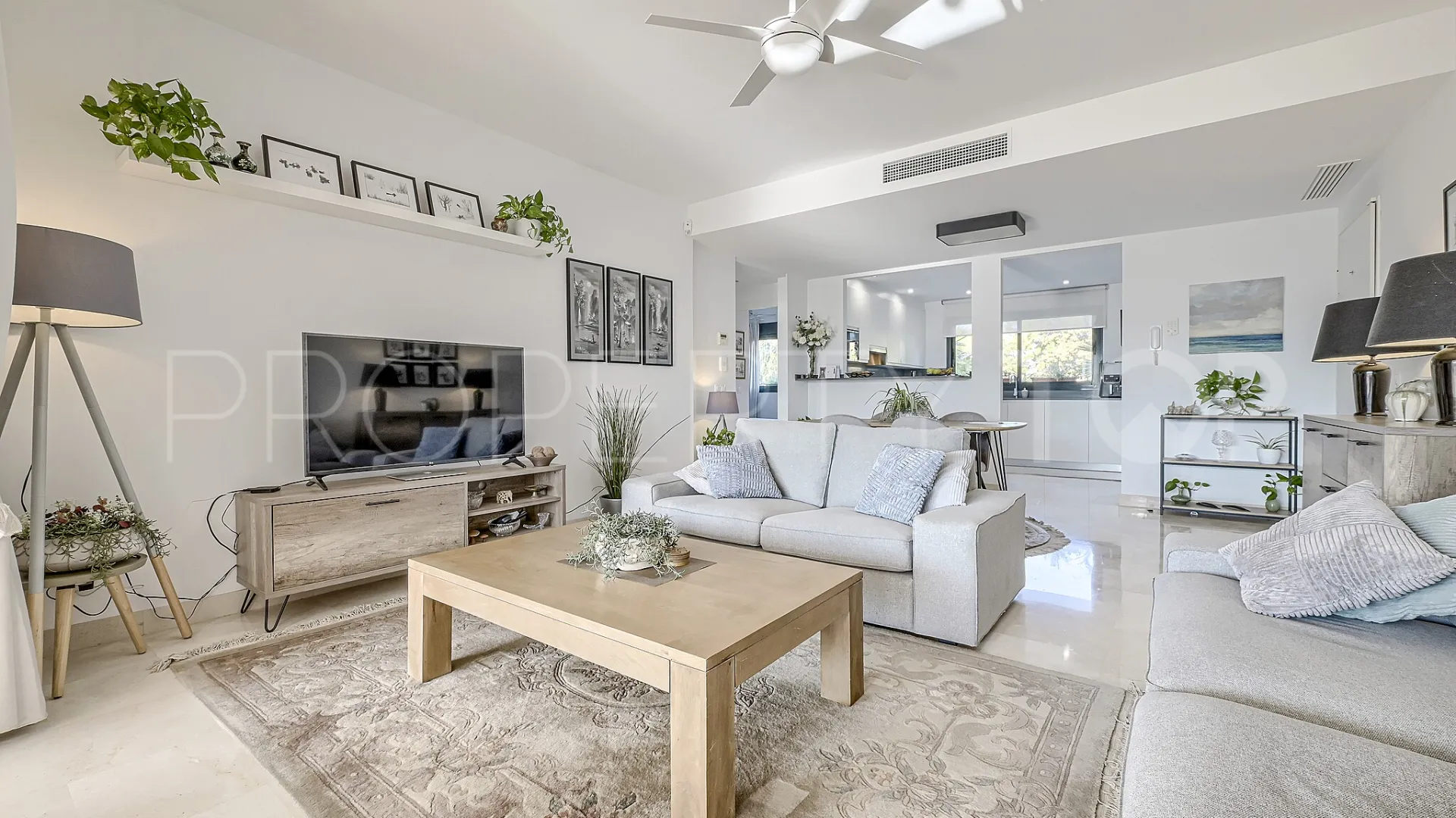 Buy Casares 2 bedrooms ground floor apartment