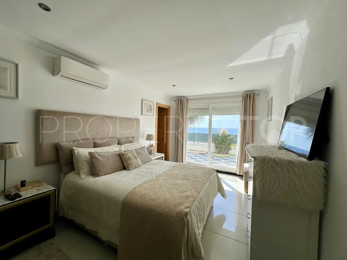 Villa en venta en El Chaparral