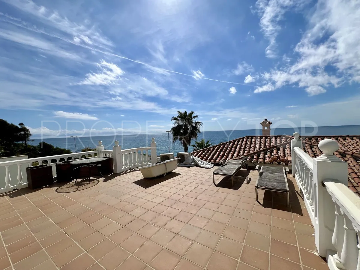 Villa en venta en El Chaparral