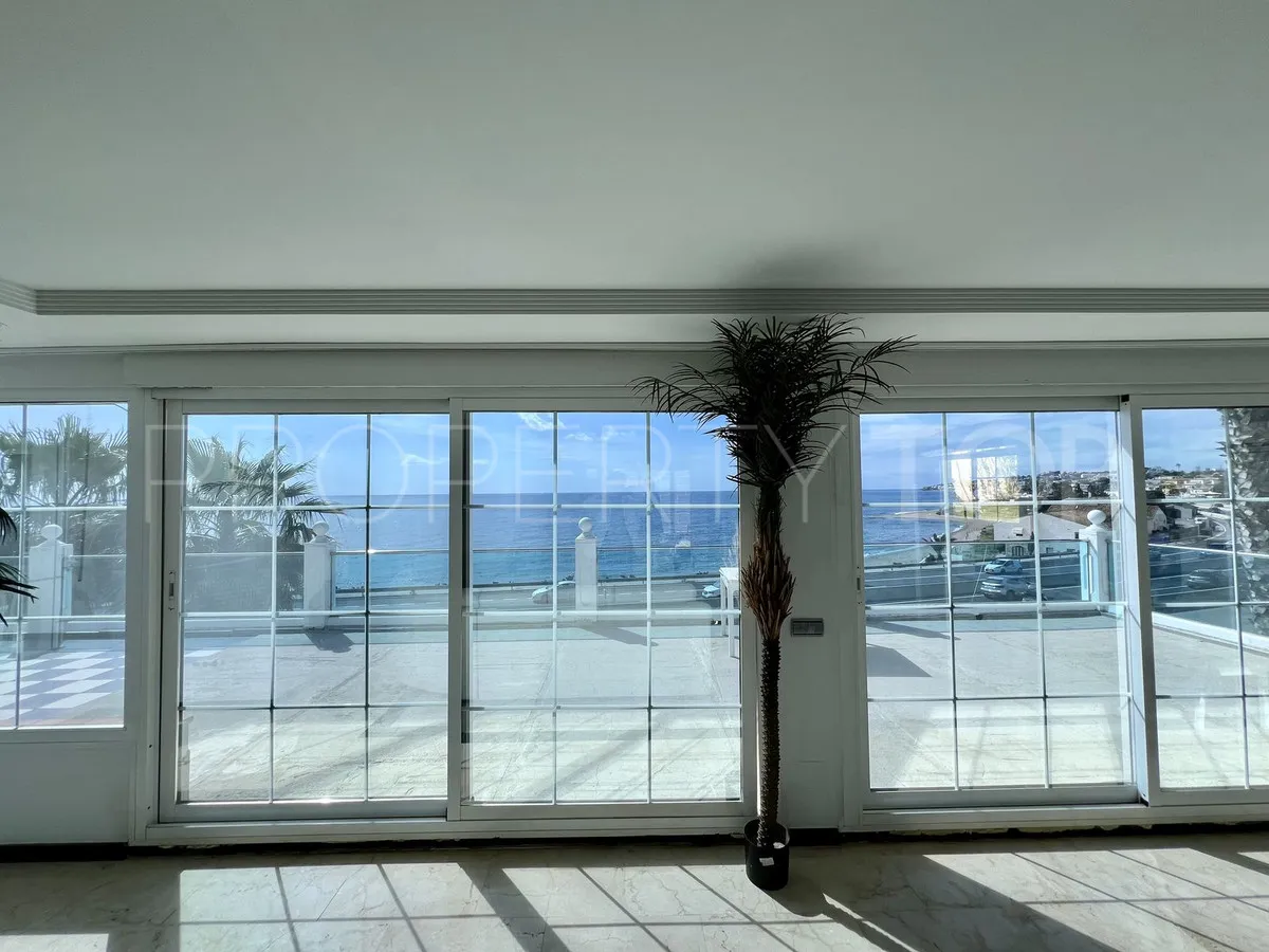 Villa en venta en El Chaparral