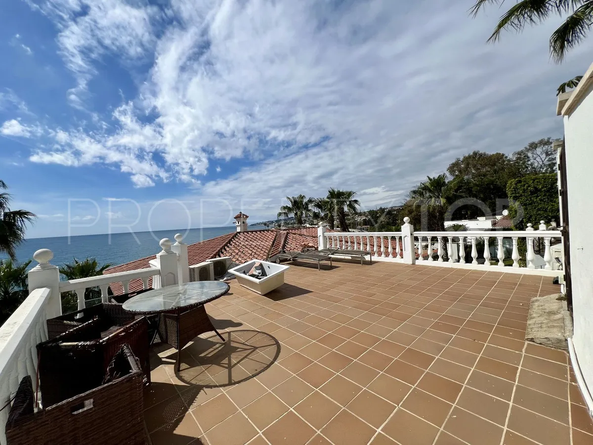 Villa en venta en El Chaparral