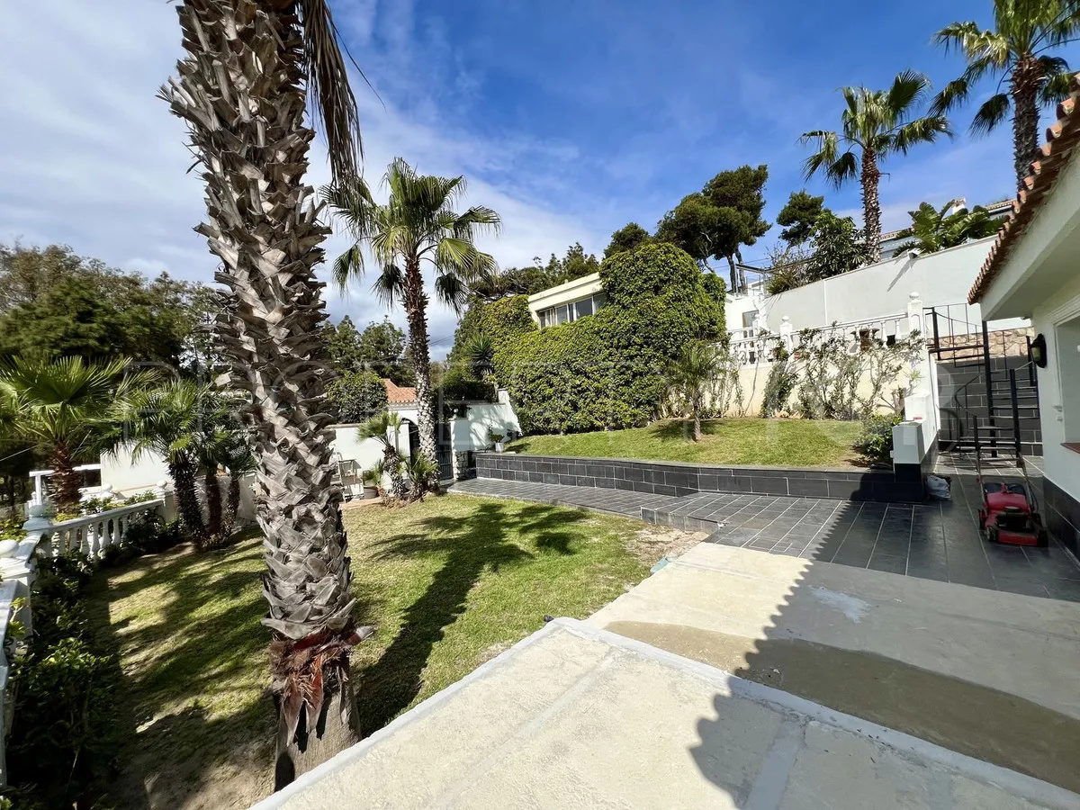 Villa en venta en El Chaparral
